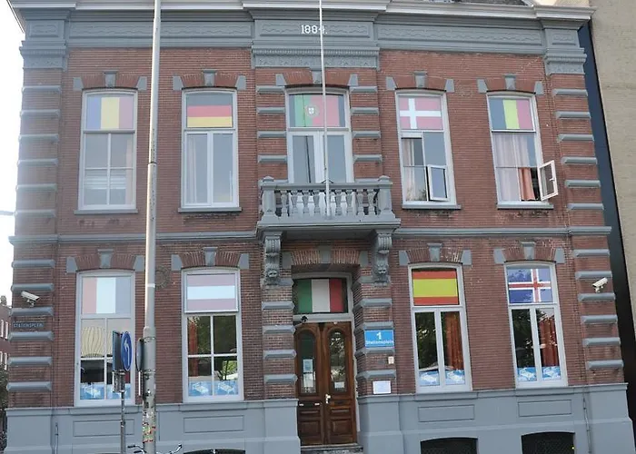 Breda Hostel / Youth Hostel